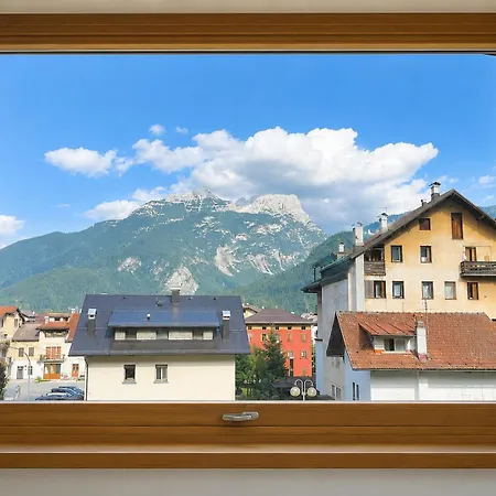 Nelle Dolomiti Con Giardino Privato E 4 Posti Auto Dom wakacyjny *