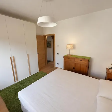 Dom wakacyjny Nelle Dolomiti Con Giardino Privato E 4 Posti Auto