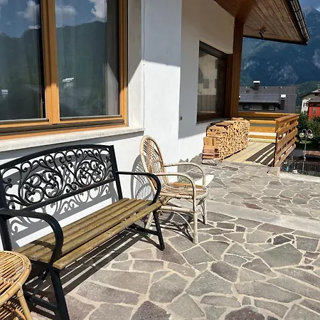 Dom wakacyjny Nelle Dolomiti Con Giardino Privato E 4 Posti Auto Calalzo di Cadore