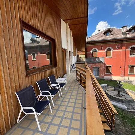 Nelle Dolomiti Con Giardino Privato E 4 Posti Auto Dom wakacyjny *