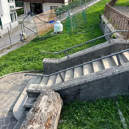Dom wakacyjny Nelle Dolomiti Con Giardino Privato E 4 Posti Auto Calalzo di Cadore